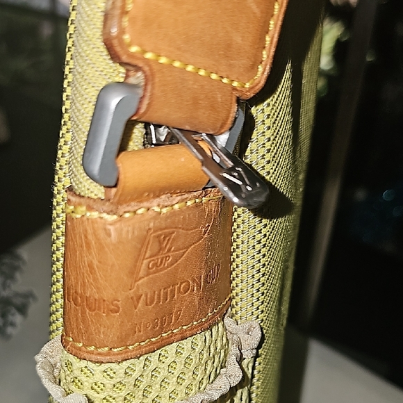 Louis Vuitton Cup 2003 WEATHERLY Bag - Picture 7 of 8